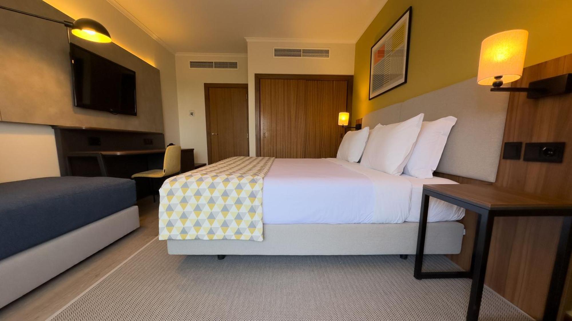 Holiday Inn Algarve Albufeira By Ihg Δωμάτιο φωτογραφία