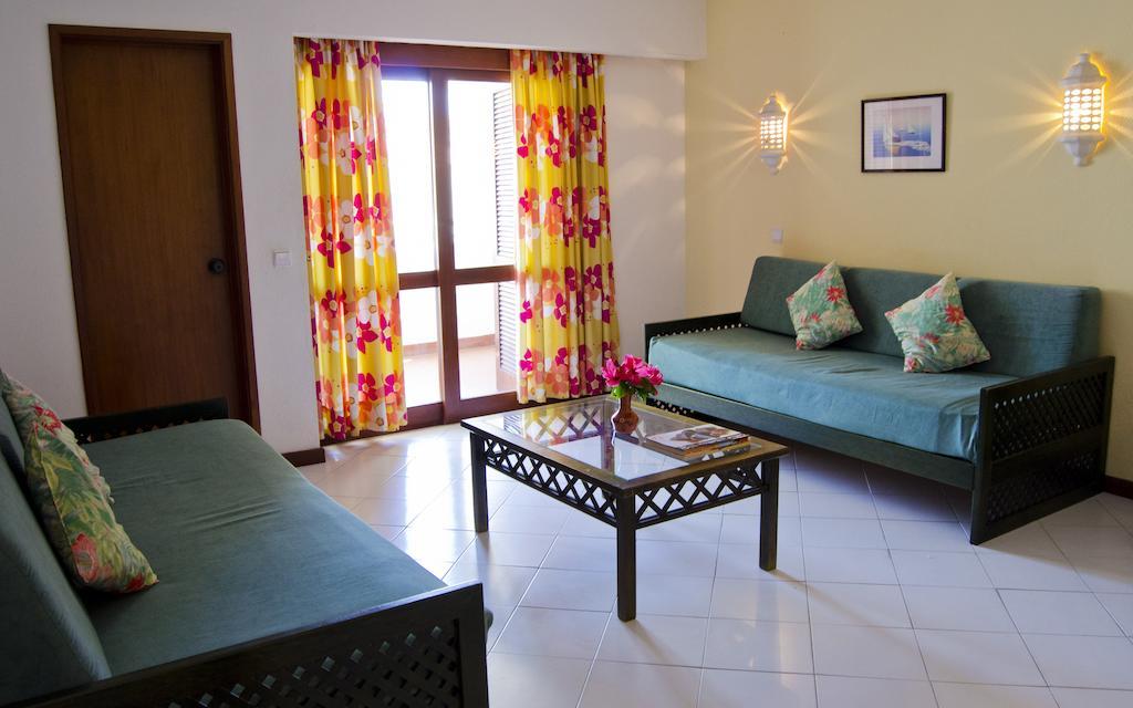 Holiday Inn Algarve Albufeira By Ihg Εξωτερικό φωτογραφία